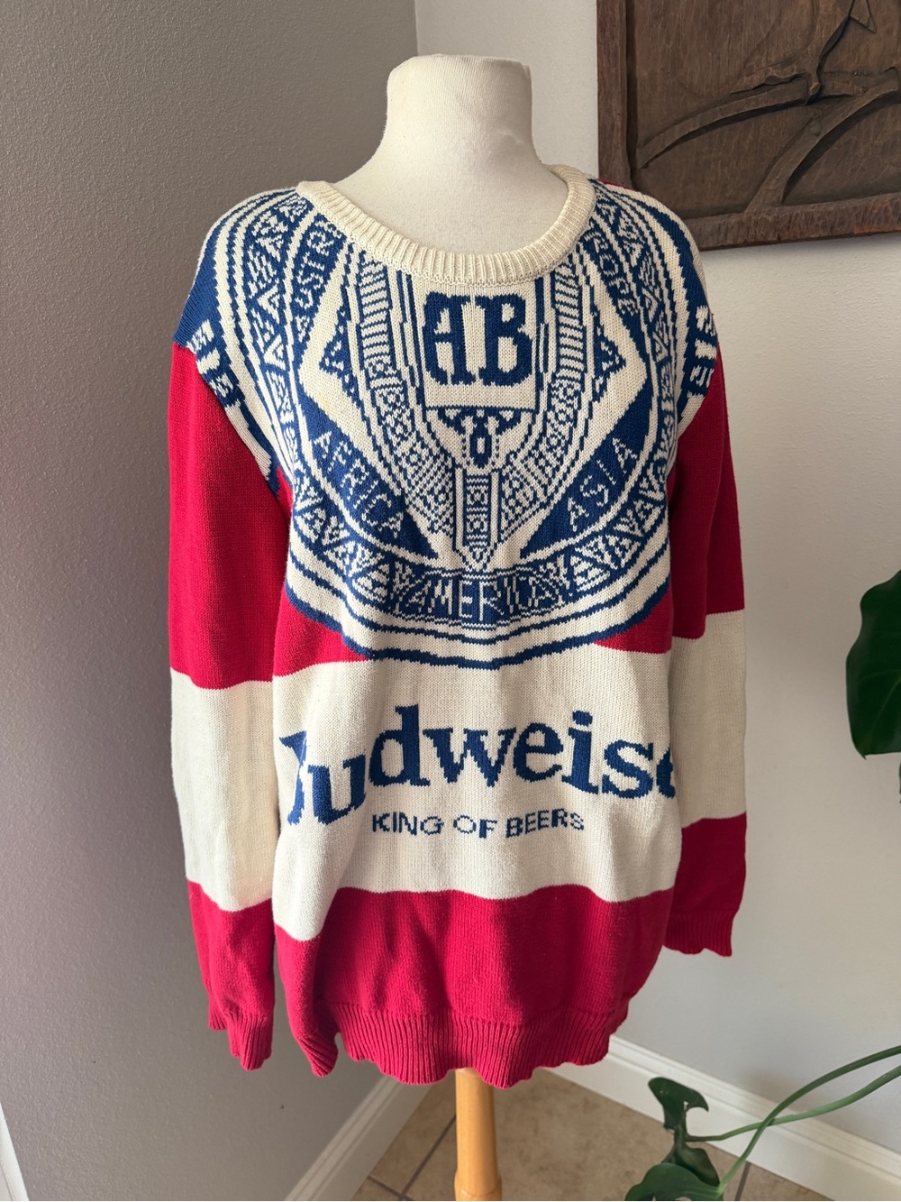 Junk Food Budweiser King of Beers Sweater L